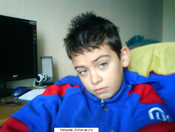 :rusine:  :rusine:   thanks :* cel mai frumos avatar