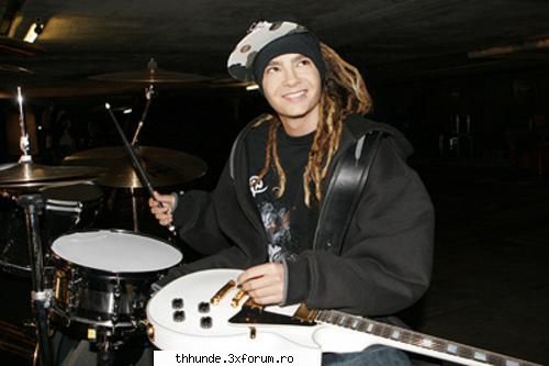 PozZe;x - ^ Lol!pop!k ^ - ♫Tom Kaulitz♫